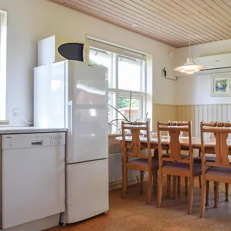 Awesome In Tranekaer With Kitchen * Fæbæk